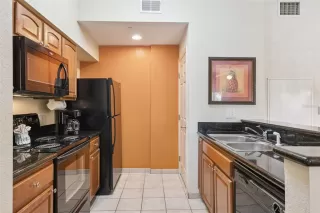 Photo #6: O6409216 Listing 