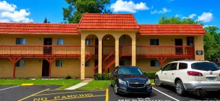 Photo #1: O6409248 Listing