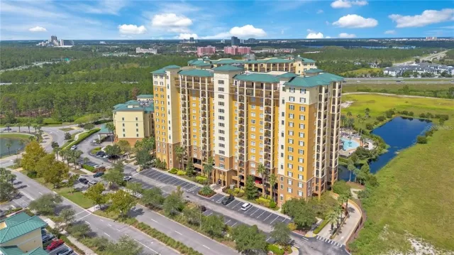 MLS: O6409353 Condo For Sale
