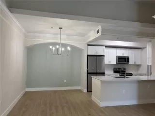 Photo #2: O6409384 Listing