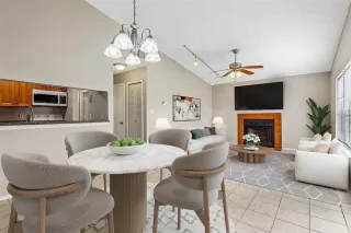 Photo #3: O6409496 Listing