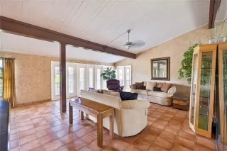 Photo #2: O6409585 Listing 