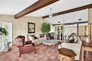 Photo #5: O6409585 Listing 