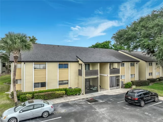 MLS: O6409601 Condo For Sale
