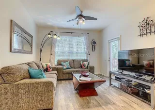 Photo #6: O6409622 Listing