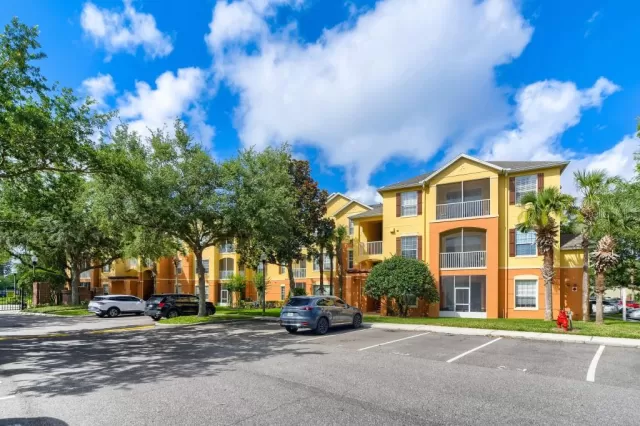 MLS: O6409623 Condo For Sale