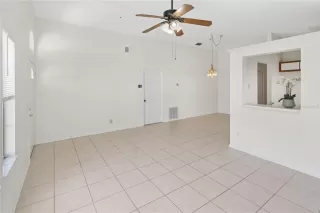 Photo #4: O6409708 Listing
