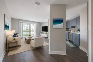 Photo #3: O6409780 Listing