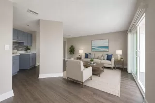 Photo #5: O6409780 Listing