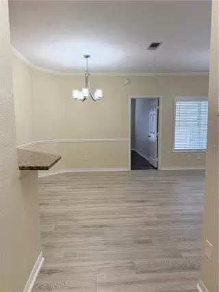 Photo #5: O6409826 Listing