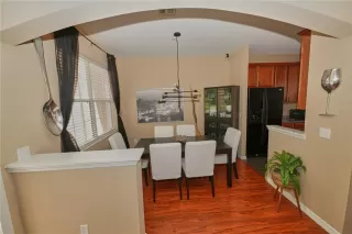 Photo #3: O6409952 Listing