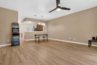 Photo #2: O6410052 Listing