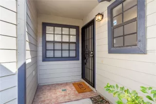 Photo #2: O6410132 Listing