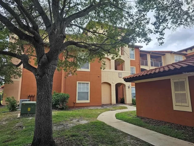 MLS: O6410151 Condo For Sale