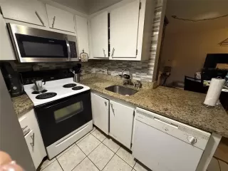Photo #2: O6410204 Listing