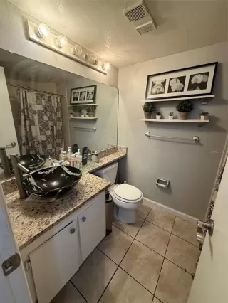 Photo #3: O6410204 Listing