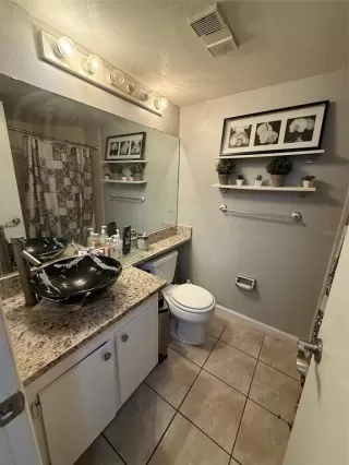 Photo #4: O6410204 Listing