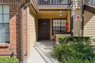 Photo #2: O6410327 Listing