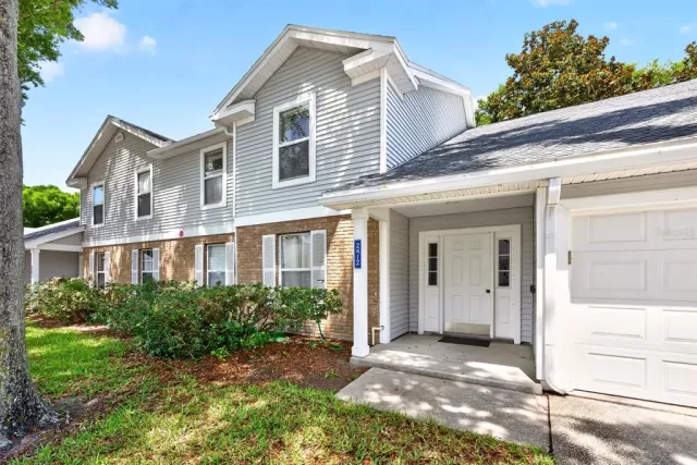 MLS: O6410448 Condo For Sale