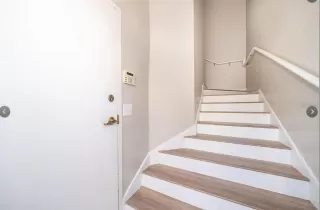 Photo #2: O6410570 Listing