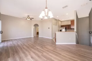 Photo #3: O6410570 Listing