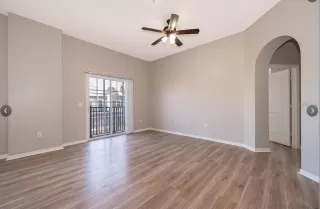 Photo #6: O6410570 Listing