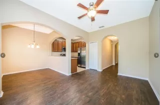 Photo #1: O6410583 Listing