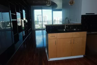 Photo #4: O6410665 Listing