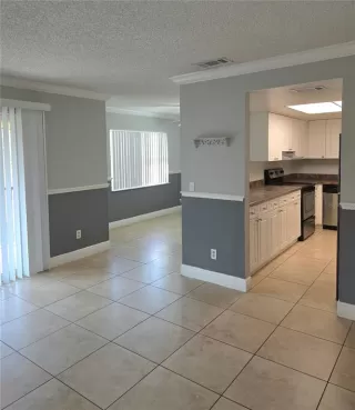 Photo #1: O6410756 Listing 