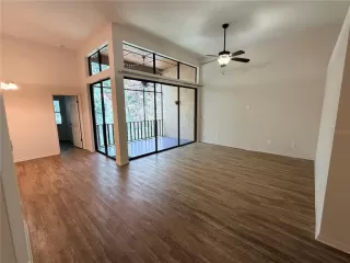 Photo #3: O6410764 Listing