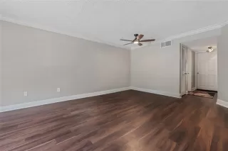 Photo #3: O6410794 Listing 