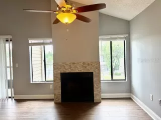 Photo #6: O6410970 Listing 