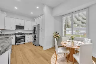 Photo #5: O6411089 Listing