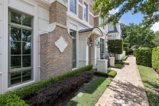 Photo #2: O6411141 Listing