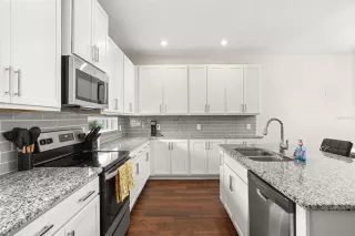 Photo #6: O6411419 Listing 