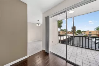 Photo #6: O6411608 Listing
