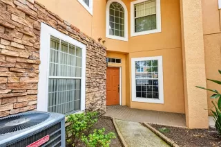 Photo #1: O6411704 Listing 