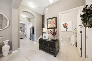 Photo #2: O6411769 Listing