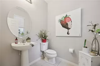Photo #6: O6411769 Listing