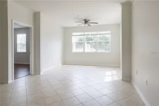 Photo #1: O6411855 Listing