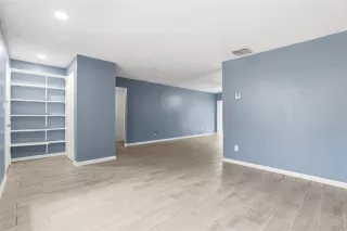 Photo #2: O6411909 Listing