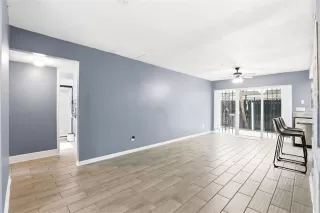 Photo #6: O6411909 Listing