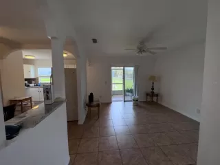 Photo #4: O6411910 Listing