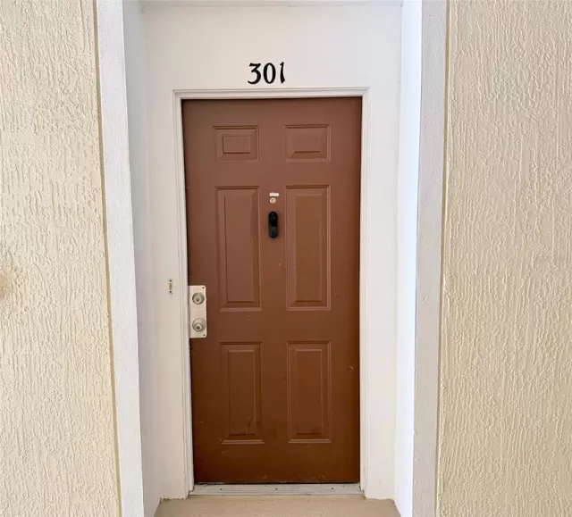 MLS: O6411928 Condo For Sale