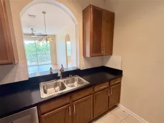 Photo #4: O6411928 Listing 