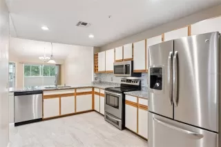 Photo #4: O6411931 Listing 