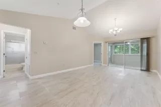 Photo #5: O6411931 Listing 