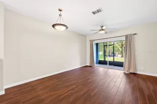 Photo #2: O6412081 Listing