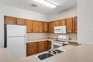 Photo #6: O6412310 Listing