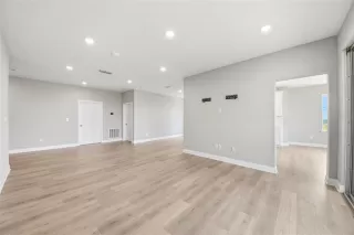 Photo #2: O6412367 Listing 